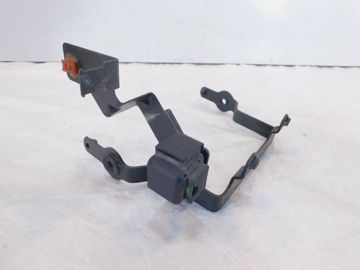 Honda VTX1300C VTX1300R VTX!300S OEM Engine Battery Tray Box Holder Bracket Stay
