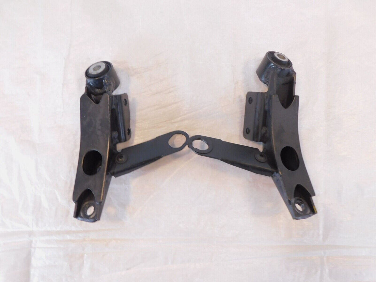 BMW K1200GT K1200LT K1200RS Left/Right Engine Motor Mount Bracket Holder Stays