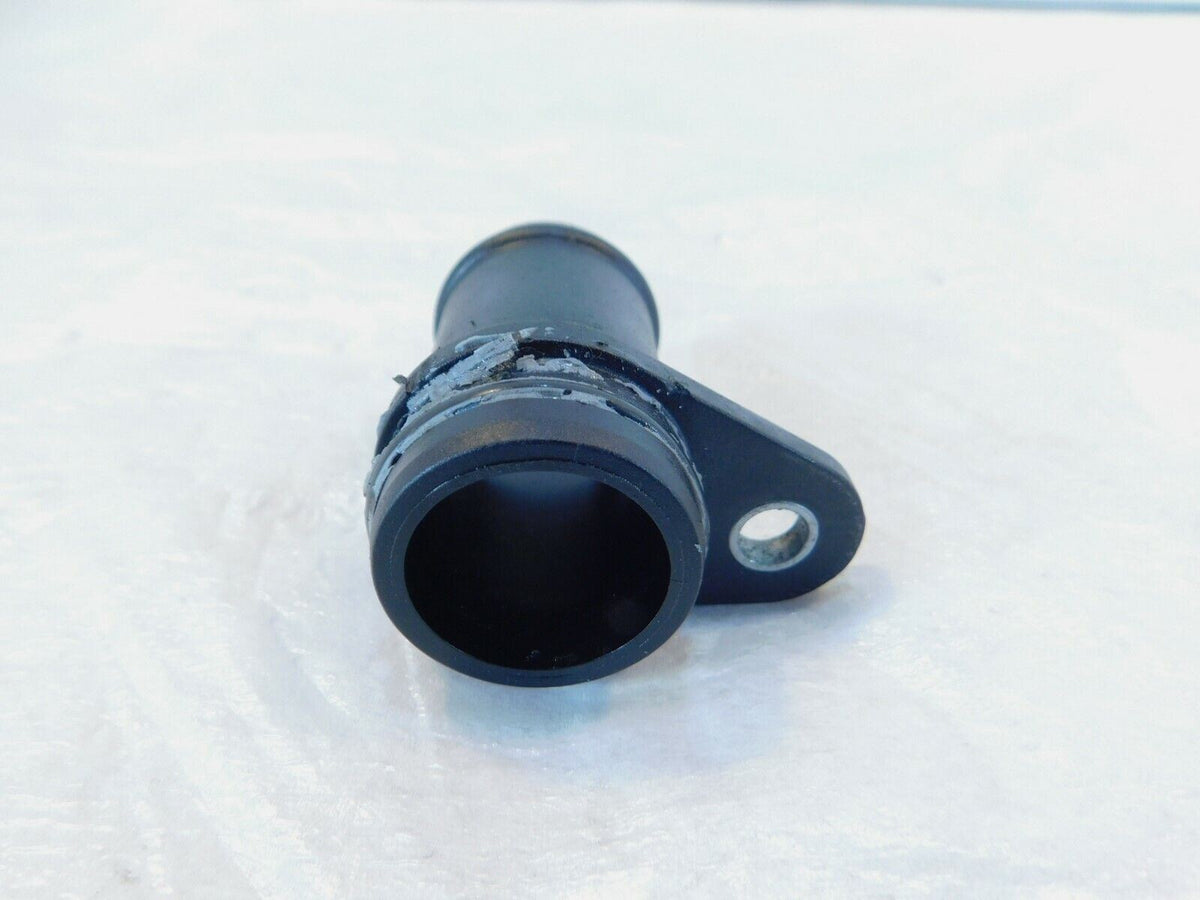 BMW R1200GS R1200RT R1200RS R1250 R1250R Crankcase Water Coolant Pipe Fitting