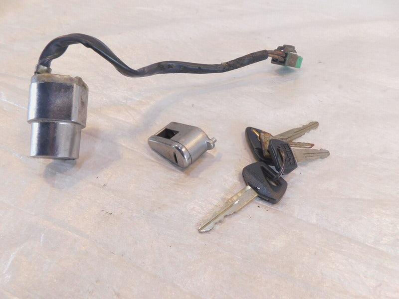 86-04 Suzuki Intruder 700 750 800 VS750 VS800 Ignition Switch Helmet Lock & Key