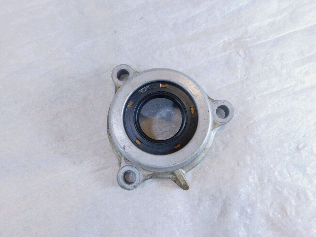 Honda Valkyrie & Goldwing 1500 & 1800 Transmission Output Shaft Bearing Holder