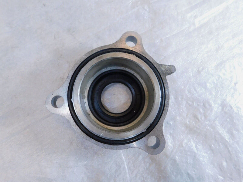 Honda Valkyrie & Goldwing 1500 & 1800 Transmission Output Shaft Bearing Holder