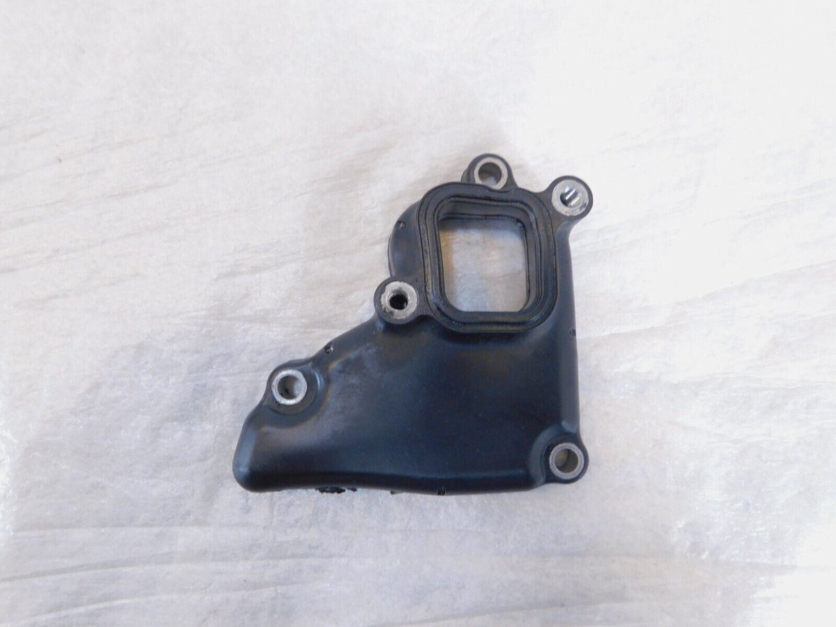 Indian Challenger Limited Cylinder Head Engine Breather Fitting Housing Cover