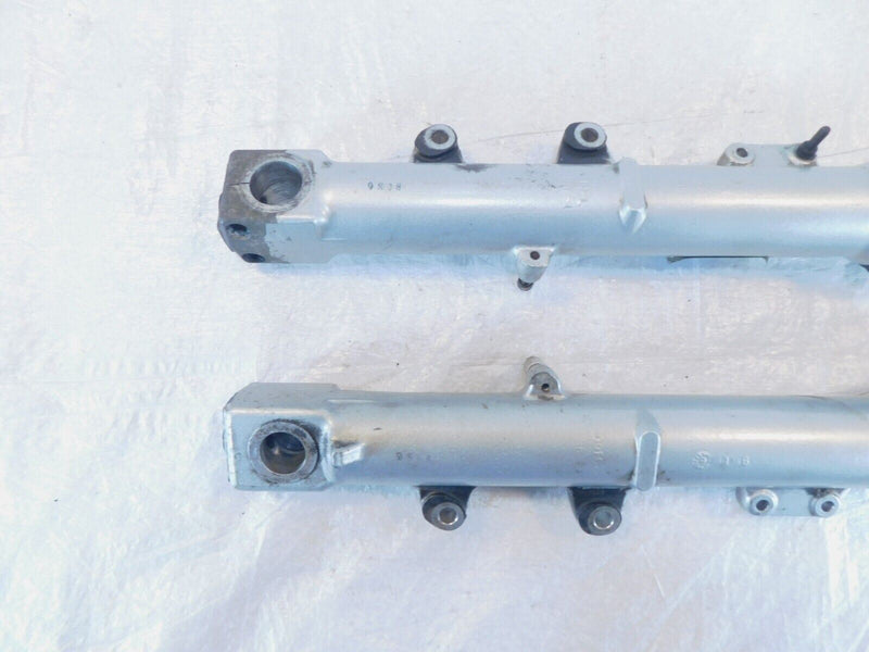 1999-2004 Triumph Sprint 955 ST RS Front Wheel Left/Right Fork Tube Stanchions