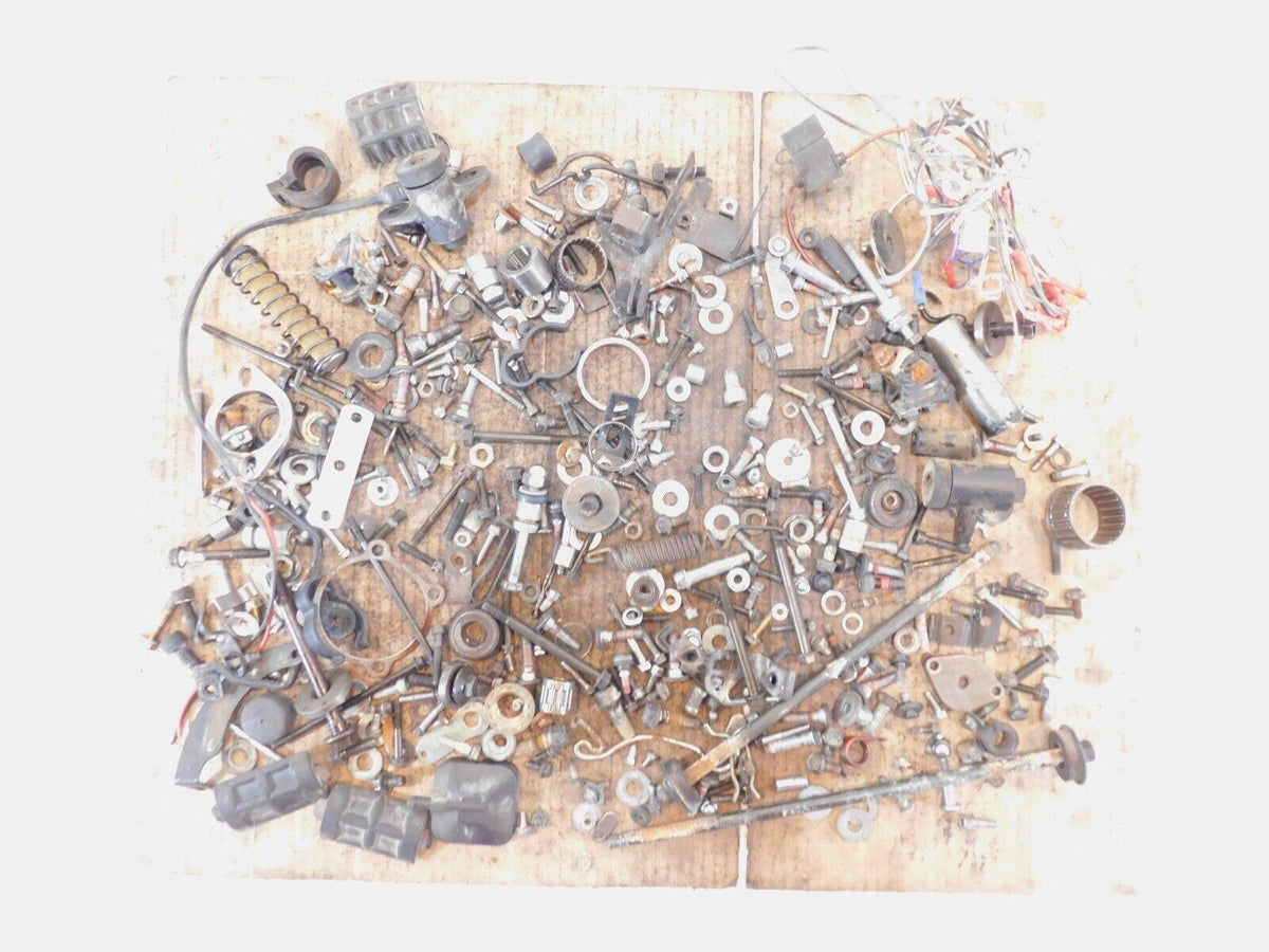 2003 03 Kawasaki VN1500 Vulcan 1500 Classic Nuts Bolts & Brackets Parts Box Lot
