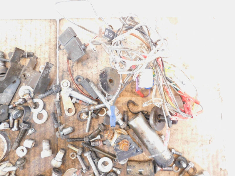 2003 03 Kawasaki VN1500 Vulcan 1500 Classic Nuts Bolts & Brackets Parts Box Lot
