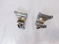 94-03 Honda Magna VF750 VF750C Front Left/Right Footpeg Footrest Mount Brackets