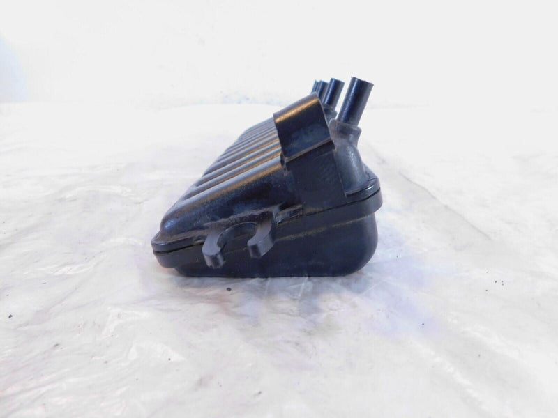 Yamaha Venture Royale XVZ12 XVZ12D Engine Motor Cylinder Head Intake Air Chamber