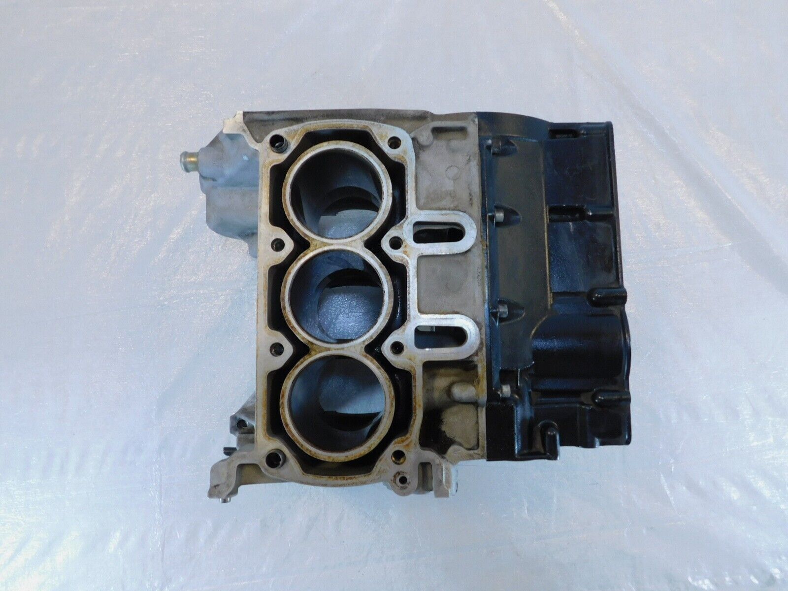 1986-1996 BMW K75 K75C K75S K75RT Engine Motor Case Block Crankcase Cy