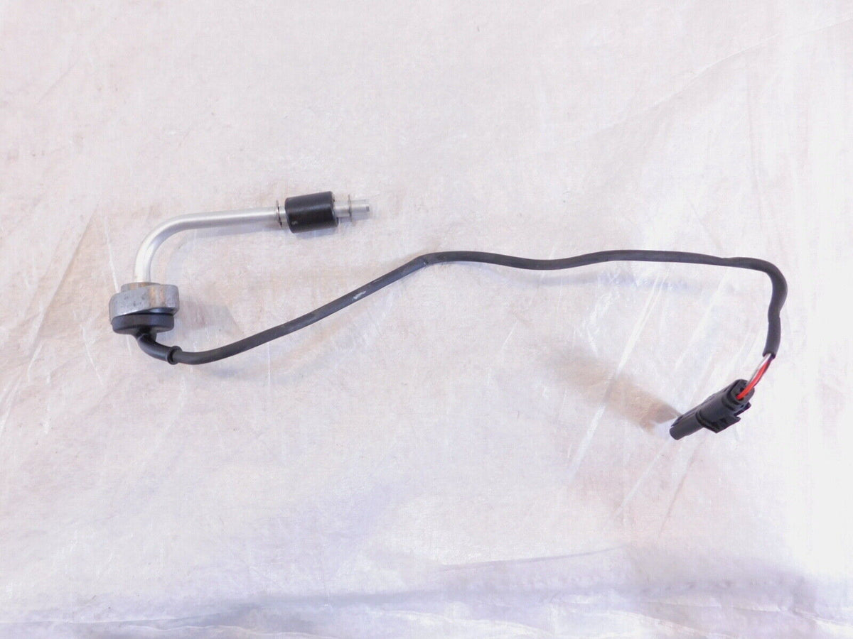 2011-2022 BMW K1600GT K1600GTL K1600B Engine Motor Oil Level Temperature Sensor