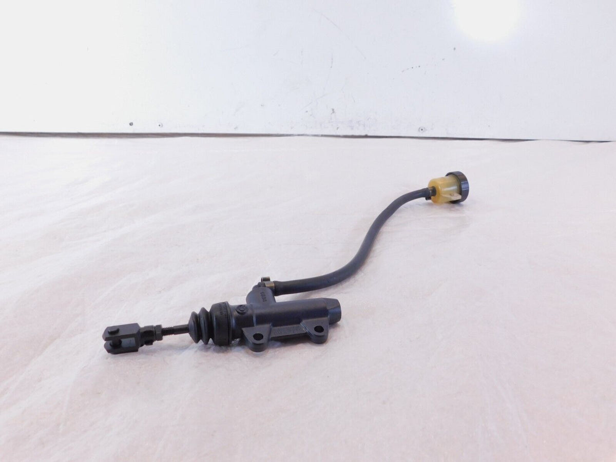 BMW F650CS F650GS F800R F800S F800ST Rear Wheel Brake Master Cylinder & Tank