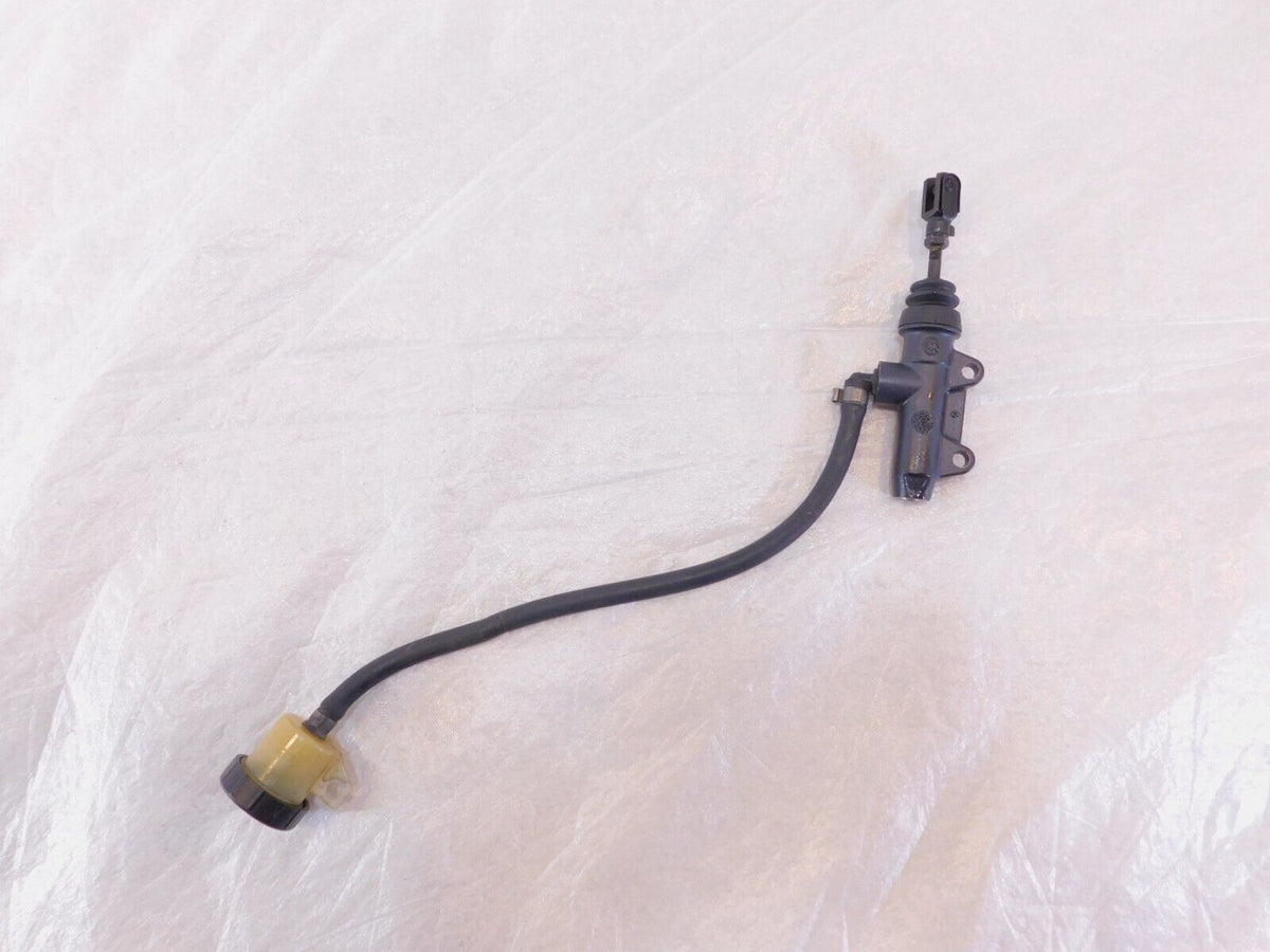 BMW F650CS F650GS F800R F800S F800ST Rear Wheel Brake Master Cylinder & Tank