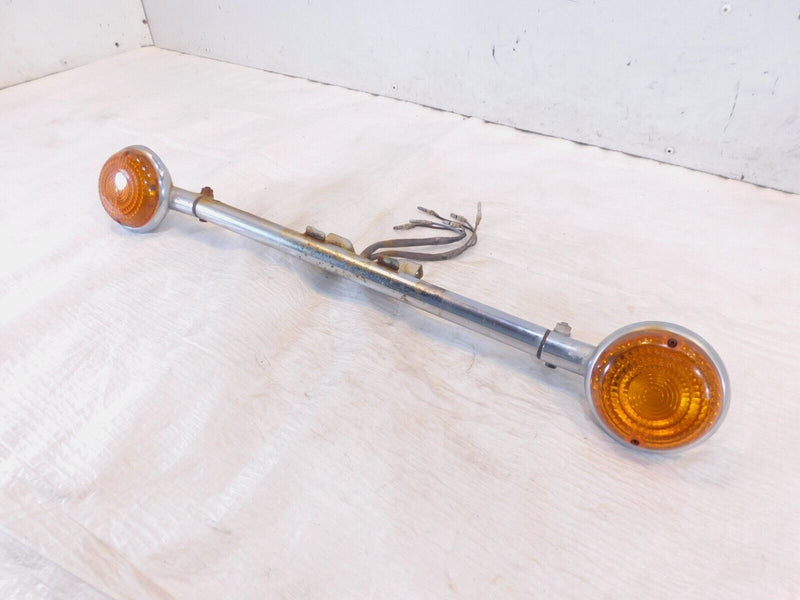 Yamaha VStar 650 1100 Classic Silverado Front Left/Right Turn Signals & Bar Stay