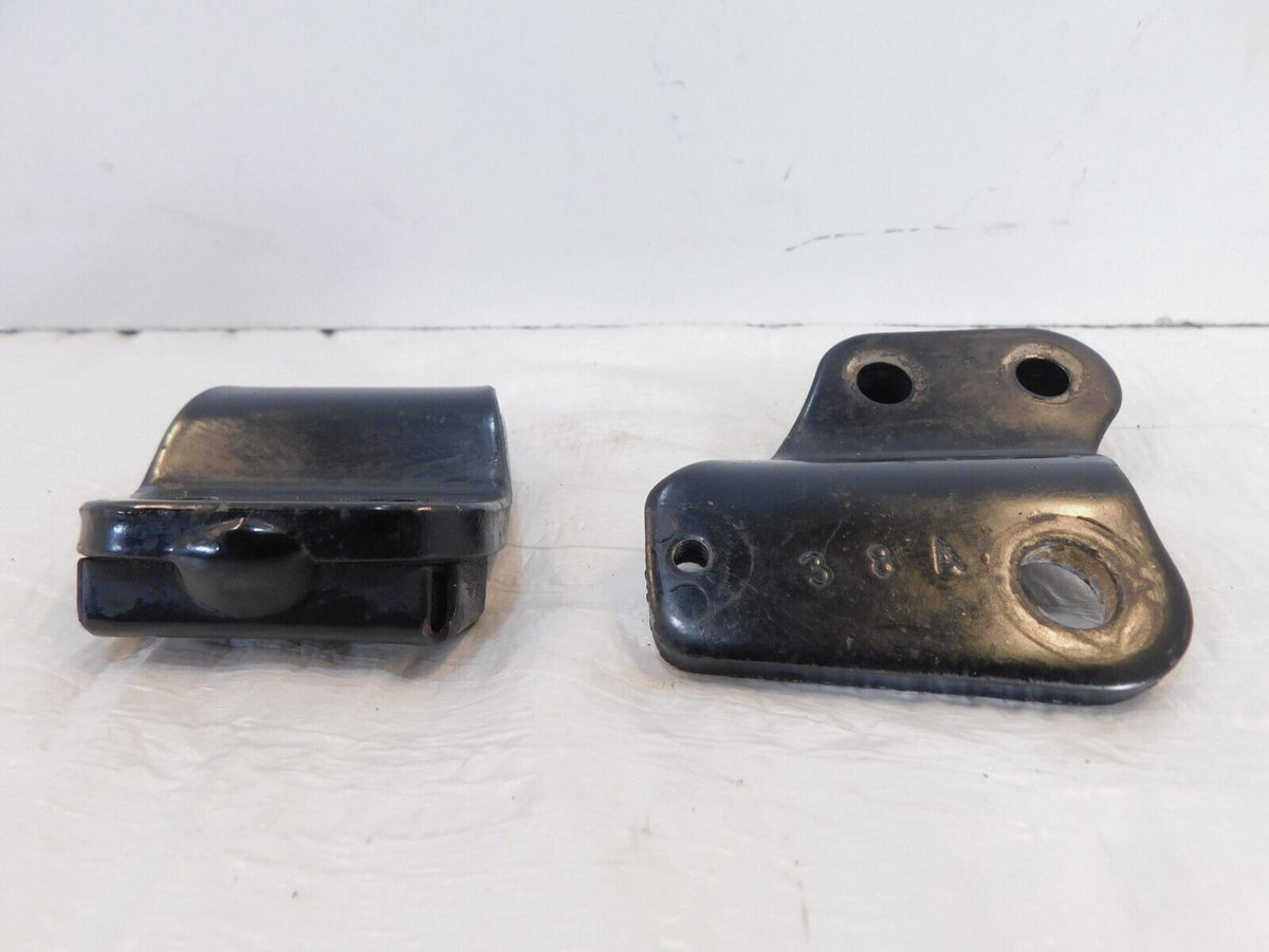 Suzuki Intruder 800 VS800 Boulevard S50 Left/Right Engine Motor Mount Brackets