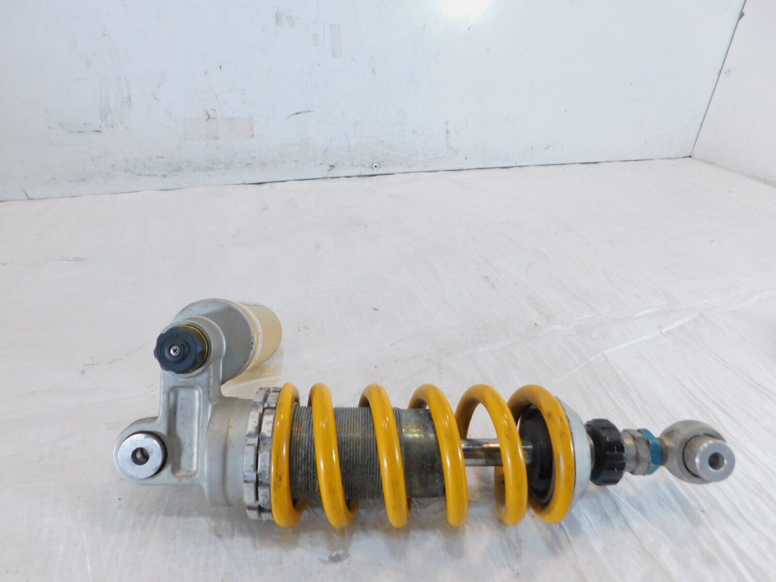 Aprilia RSV1000 RSV1000R RSVR & RSV 1000 Tuono Ohlins Rear Wheel Shock